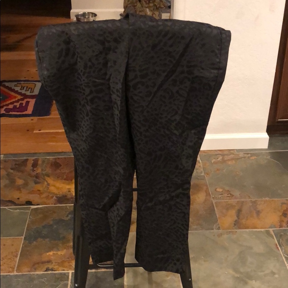 Black pattern dress pants. Tags on